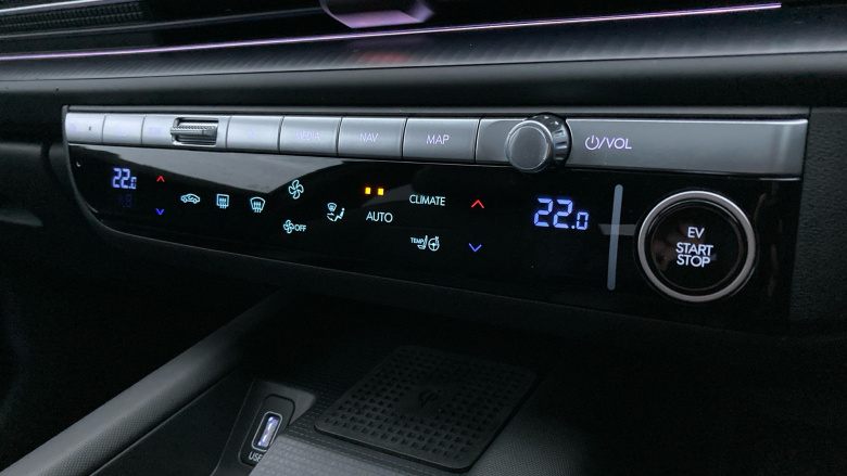 Hyundai IONIQ 6 239kW Ultimate 77kWh 4dr AWD Auto Electric Saloon